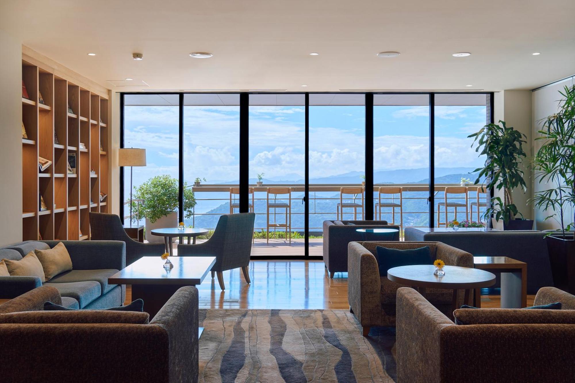 ホテルグランバッハ熱海クレッシェンド 熱海市 エクステリア 写真