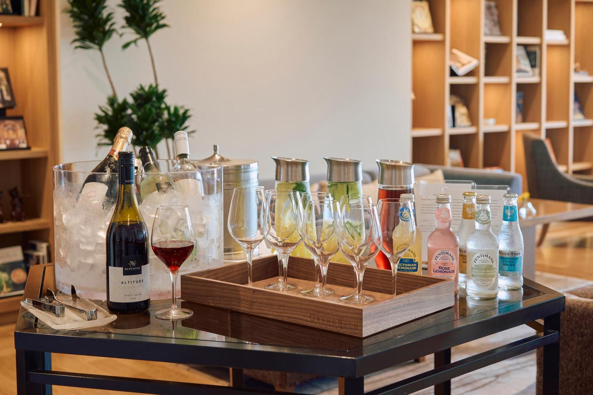 ホテルグランバッハ熱海クレッシェンド 熱海市 エクステリア 写真